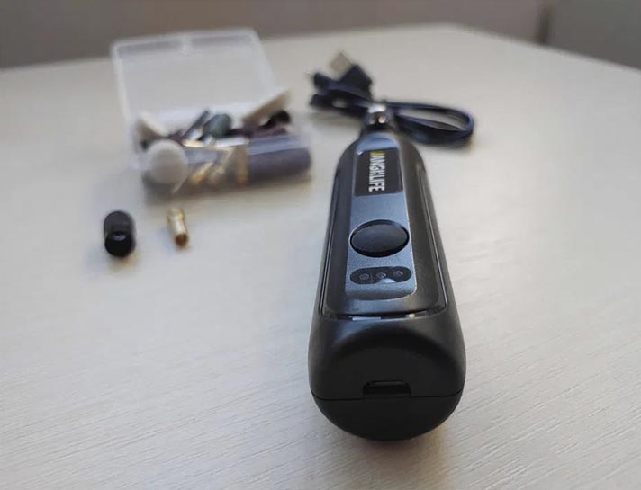 Аккумуляторный гравер dremel c быстросменным кулачковым патроном